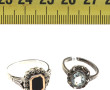 Lot de 2 bagues en argent : l'une sertie