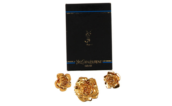 YVES SAINT-LAURENT - Paire de clips d'or