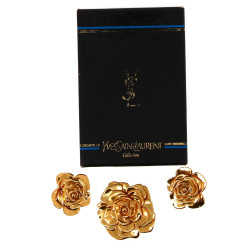YVES SAINT-LAURENT - Paire de clips d'or