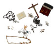 Lot de bijoux fantaisie dont broches en 
