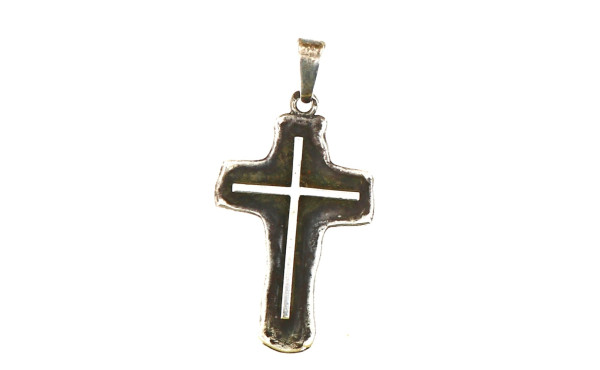 Pendentif croix stylisée en argent, poid