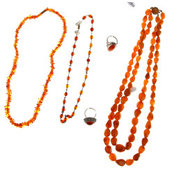 AMBRE et façon AMBRE - Lot de 3 colliers