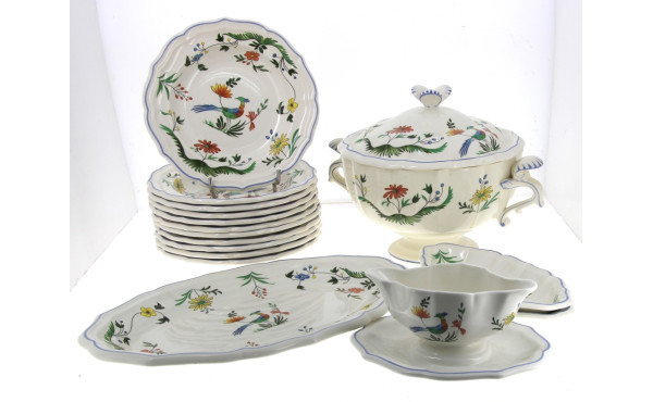 GIEN - Service de table en faïence fine 