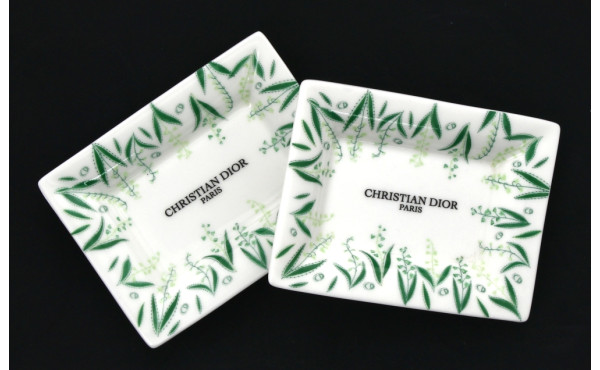 CHRISTIAN DIOR - 2 coupelles en porcelai