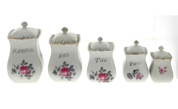 Série de 5 pots à épices en porcelaine à