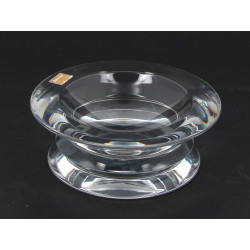 BACCARAT - Vide-poche en cristal, signé 