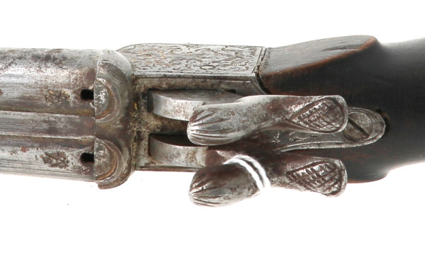Pistolet à percussion, à canon à bascule