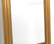 Miroir rectangulaire à encadrement doré,