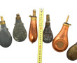 Collection de poires à poudre noire XIXe