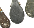 Collection de poires à poudre noire XIXe