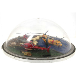 Diorama circulaire avec hélicoptères de 