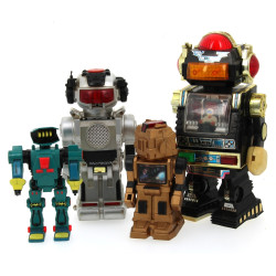 Lot de 4 robots vintages en l'état
