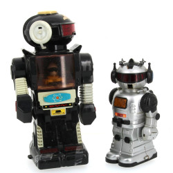 Lot de 2 robots vintages en l'état