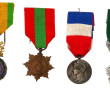 Lot de 4 médailles avec ruban "Valeur et