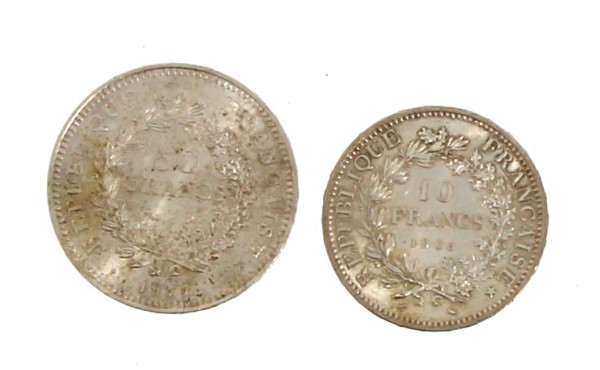 Lot de 2 pièces en argent : une 50 F et 