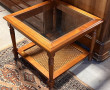 Table basse carrée en bois fruitier, à f