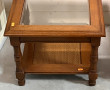 Petite table basse carrée, plateau verre
