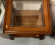 Petite table basse carrée, plateau verre