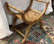 Fauteuil style curule à fond canné, trav