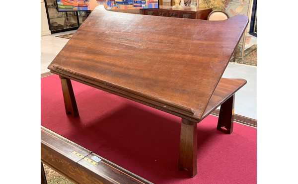 Table de malade en acajou avec système à