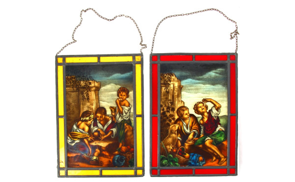 D'après MURILLO - Paire de vitraux décor