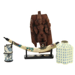 Lot d'objets asiatiques modernes de déco