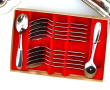 Lot INOX comprenant un légumier couvert 