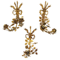 Jolie suite de trois appliques en bronze