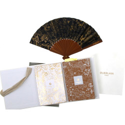 GUERLAIN PARIS - Deux carnets 16 x 11 cm