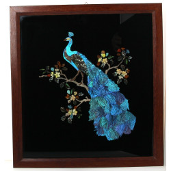 PAON - Tableau à décor d'un paon branché