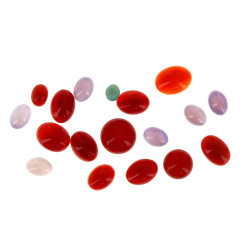 Lot de pierres en cabochon : une turquoi