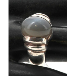Bague en argent, poinçon minerve, sertie