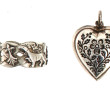 Deux bijoux en argent : un pendentif cœu