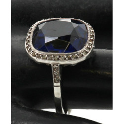 Bague ancienne en argent sertie d'un str