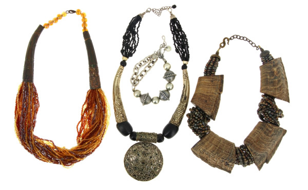 Style Ethnique - Lot de 3 colliers dont 