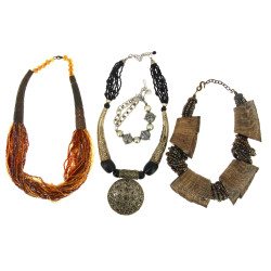Style Ethnique - Lot de 3 colliers dont 
