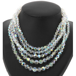 Collier vintage à 5 rangs de perles en v