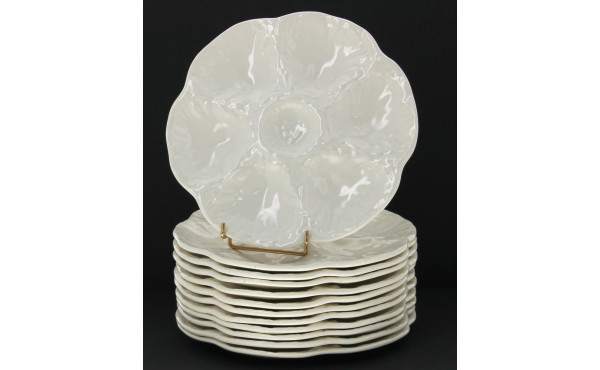 GIEN - 12 assiettes à huîtres en faïence