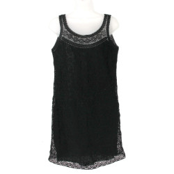 Robe en crochet noir, réalisée dans le p