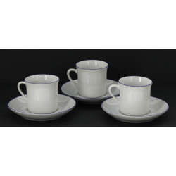 10 tasses à café et 10 sous-tasses en po