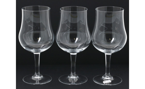 4 grands verres à pied en verre rouge et
