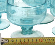 11 coupes à glace en verre bullé bleuté 