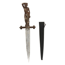 Petite dague lame à pan, manche à décor 
