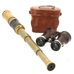 Longue-vue ancienne en laiton et cuir : 