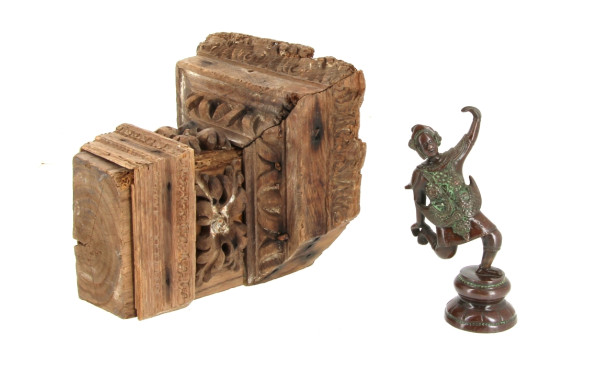 Statuette de danseuse thaïlandaise en br