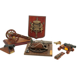 Petite collection de 5 canons miniatures