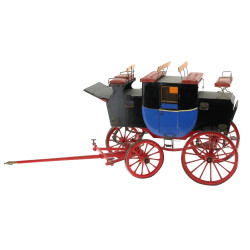 Importante maquette de voiture hippomobi