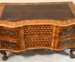 Commode en marqueterie de noyer, prunier