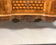 Commode en marqueterie de noyer, prunier