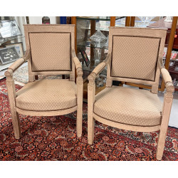 Paire de fauteuils anciens style Directo